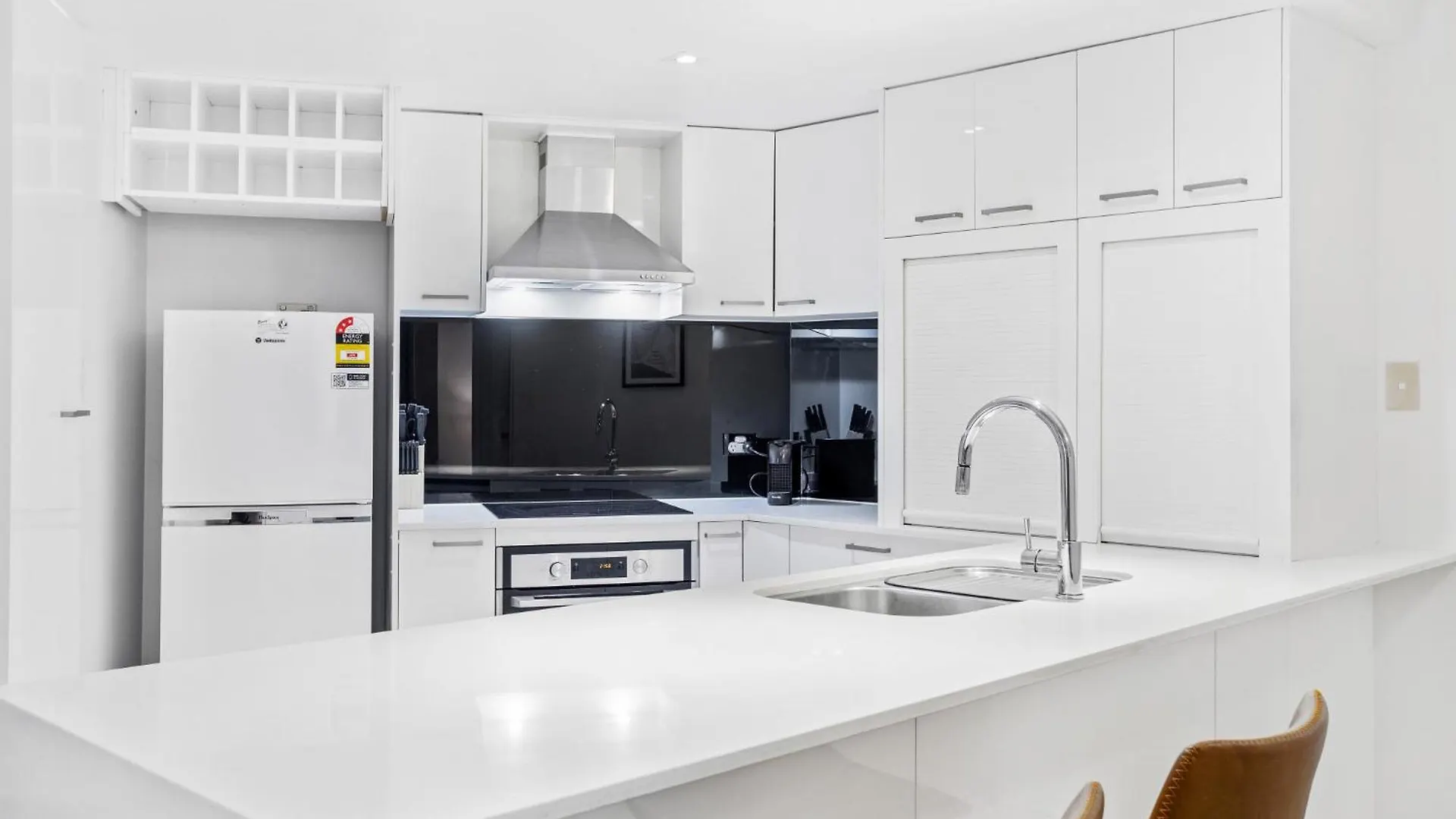 Comfy 2-Bed With Pool And Secure Parking Apartment Brisbane